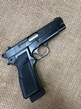 FM (Fabricaciones Militares) Hi Power Detective 9MM LUGER (9x19 PARA) - 1 of 3