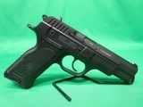 SAR USA B6 9MM LUGER (9X19 PARA) - 2 of 3