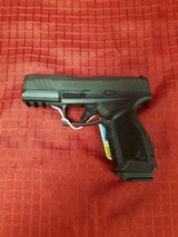 TAURUS GX4 CARRY 9MM LUGER (9x19 PARA) - 2 of 3