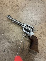 RUGER NEW MODEL BLACKHAWK .357 MAG - 2 of 3