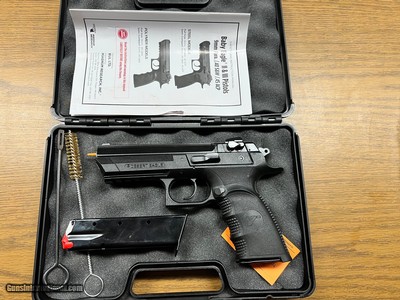 MAGNUM RESEARCH BABY EAGLE III 9MM LUGER (9x19 PARA)