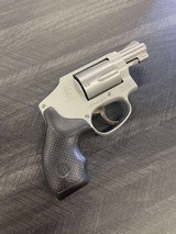 SMITH & WESSON 642 AIRWEIGHT .38 SPL +P - 1 of 3