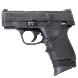 SMITH & WESSON M&P 9 SHIELD M2.0 9MM LUGER (9x19 PARA) - 1 of 3