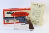 H&R 939 ULTRA .22 LR - 1 of 3