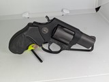 TAURUS 85 Ultra-Lite .38 SPL - 2 of 3
