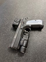 CZ SHADOW 2 COMPACT 9MM LUGER (9x19 PARA) - 1 of 3