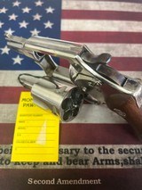 CHARTER ARMS UNDERCOVER .38 SPL - 2 of 3
