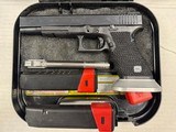 GLOCK 24C .40 S&W - 1 of 3