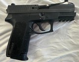 SIG SAUER SP2022 9MM LUGER (9x19 PARA) - 2 of 3