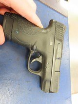 SMITH & WESSON M & P 9 Shield 9MM LUGER (9x19 PARA) - 1 of 3