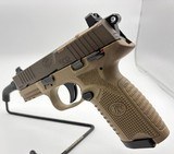 UMAREX 502 .22LR/.22MAG - 2 of 3