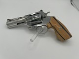 COLT ANACONDA .44 MAGNUM - 1 of 3