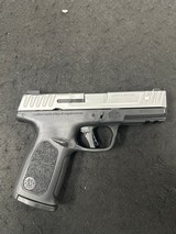 SMITH & WESSON SD9 2.0 9MM LUGER (9x19 PARA) - 1 of 3