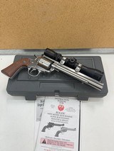 RUGER NEW MODEL SUPER BLACKHAWK BISLEY HUNTER .44 MAGNUM - 1 of 3