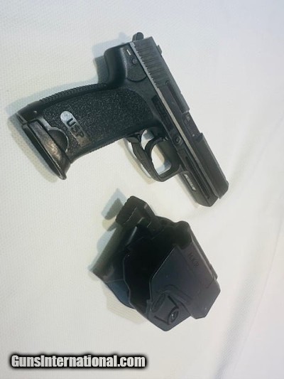 HECKLER & KOCH USP .45 ACP