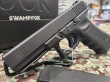 GLOCK 17 Gen 3 9MM LUGER (9x19 PARA) - 2 of 3