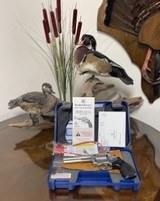 SMITH & WESSON 686 PLUS 3-5-7 MAGNUM SERIES .357 MAG - 2 of 3