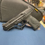 SMITH & WESSON M&P9 M2.0 OPTIC READY 9MM LUGER (9X19 PARA) - 2 of 3