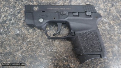 SMITH & WESSON BODYGUARD .380 ACP