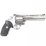 COLT ANACONDA
.44 MAGNUM - 2 of 3