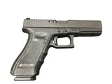 GLOCK
G22 GEN 4 .40 S&W - 2 of 3