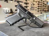 GLOCK G23 GEN 4 .40 S&W - 1 of 2