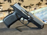 RUGER SR40 .40 S&W