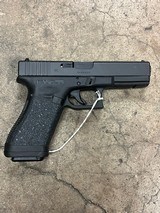 GLOCK 17 Gen 3 9MM LUGER (9x19 PARA)