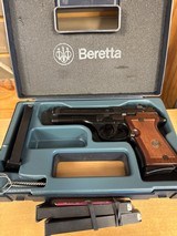 BERETTA 92sb compact 9MM LUGER (9x19 PARA) - 1 of 3