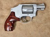 SMITH & WESSON 642 LADYSMITH .38 SPL - 1 of 3