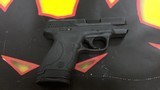 SMITH & WESSON M&P40 SHIELD .40 S&W - 1 of 2