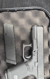 GLOCK G19 GEN 5 9MM LUGER (9X19 PARA) - 1 of 3