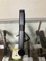 GLOCK G22
GEN 4 .40 S&W - 3 of 3