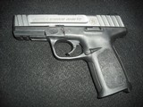 SMITH & WESSON SD40 VE .40 S&W - 3 of 3