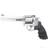 SMITH & WESSON 686-6 .357 MAG - 1 of 3
