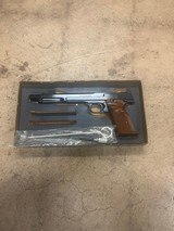 SMITH & WESSON MODEL 41 .22 LR - 1 of 3