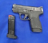 SMITH & WESSON M&P 9 SHIELD PLUS 9MM LUGER (9x19 PARA) - 1 of 3