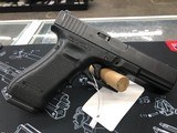 GLOCK glock 17 gen 4 9MM LUGER (9x19 PARA) - 2 of 3