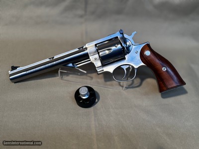 RUGER REDHAWK .44 MAGNUM
