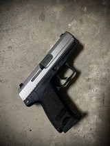 HECKLER & KOCH USP COMPACT .40 S&W - 1 of 3