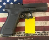 GLOCK 22 RTF .40 S&W - 2 of 3