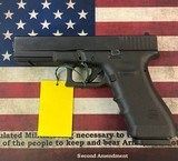 GLOCK 22 RTF .40 S&W - 1 of 3