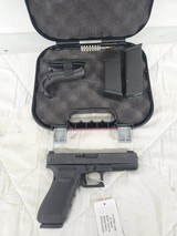 GLOCK G20 Gen 4 w/3 Mags, Night Sights, Hard Case 10mm