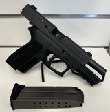 SIG SAUER SP2022 9MM LUGER (9x19 PARA) - 2 of 3