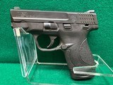 SMITH & WESSON M&P40 SHIELD .40 S&W - 2 of 3