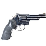 SMITH & WESSON MODEL 19-5 .357 MAG - 2 of 3