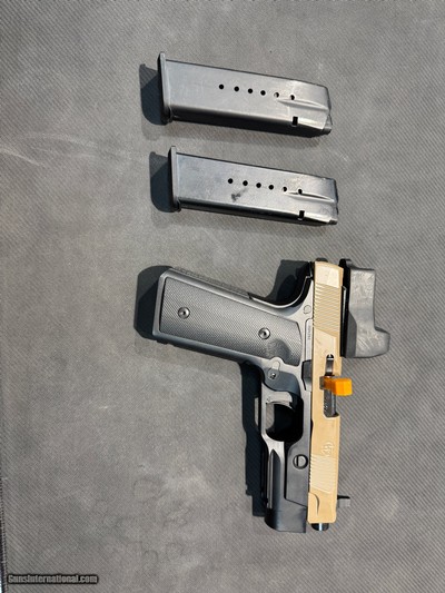 HUDSON H9 9MM LUGER (9X19 PARA)