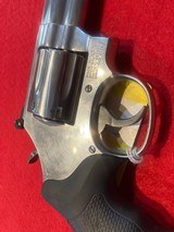 SMITH & WESSON 686-6 .357 MAG - 2 of 3