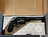 TAURUS JUDGE .45 LC/.410 GA