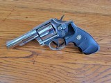SMITH & WESSON MODEL 10 .38 SPL - 1 of 2